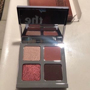 IL Makiage eye shadow set